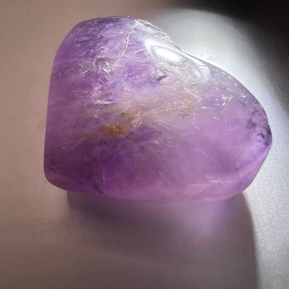 Amethyst Crystal‎ Heart Carving (8) - Picture 4 of 12